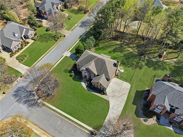1404 Hattiesburg Court, Grayson, GA 30017