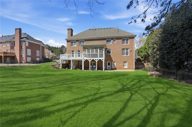1404 Hattiesburg Court, Grayson, GA 30017
