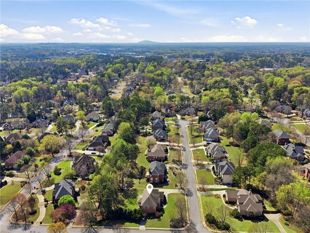 1404 Hattiesburg Court, Grayson, GA 30017