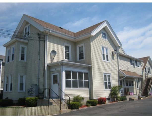 32 Floyd St 2, Waltham, MA 02453
