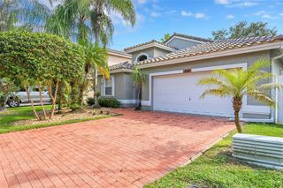 8540 NW 46th Dr, Coral Springs, FL 33067