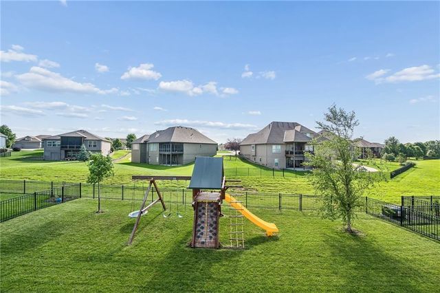 2211 Foxtail Drive, Kearney, MO 64060