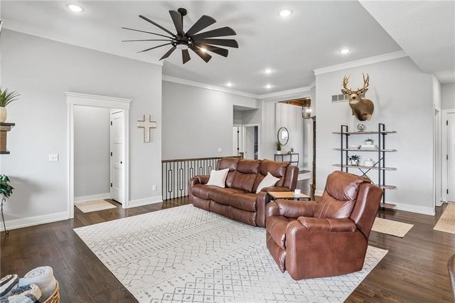 2211 Foxtail Drive, Kearney, MO 64060