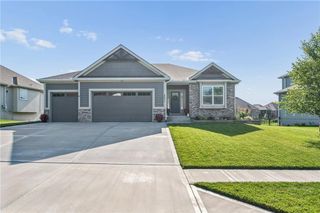 2211 Foxtail Drive, Kearney, MO 64060