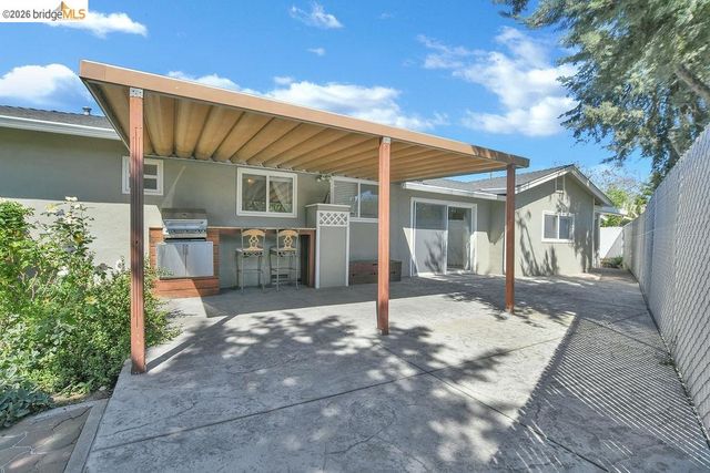 420 Lone Oak Ct, Brentwood, CA 94513