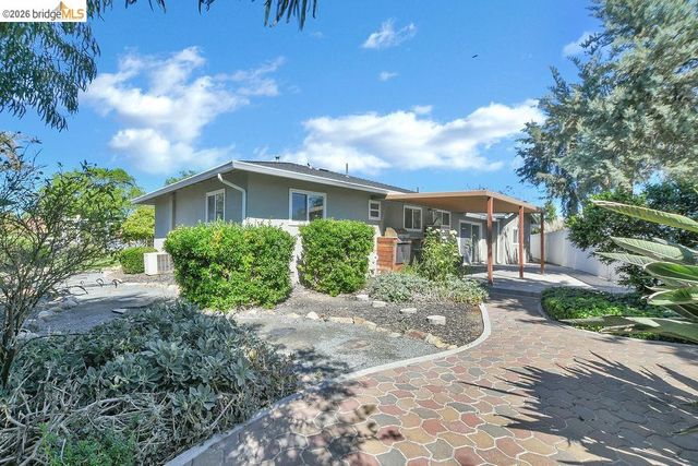 420 Lone Oak Ct, Brentwood, CA 94513