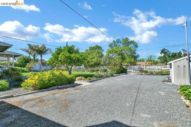 420 Lone Oak Ct, Brentwood, CA 94513