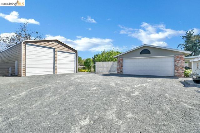 420 Lone Oak Ct, Brentwood, CA 94513