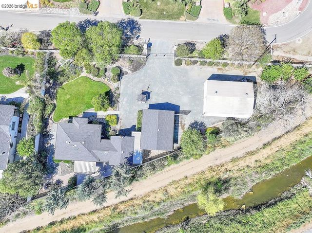 420 Lone Oak Ct, Brentwood, CA 94513