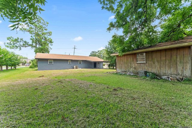 314 Vatican Dr, Donaldsonville, LA 70346