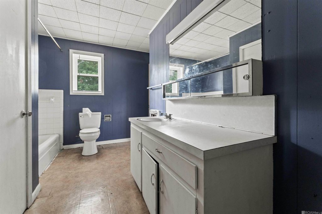 314 Vatican Dr, Donaldsonville, LA 70346