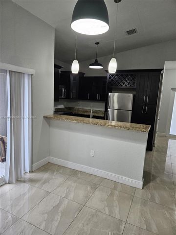 1519 NE 3rd Ave 0, Fort Lauderdale, FL 33304