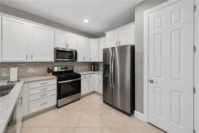 20014 Parrot Key CT, Estero, FL 33928