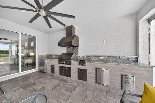 20014 Parrot Key CT, Estero, FL 33928