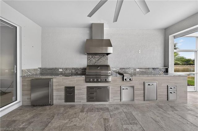 20014 Parrot Key CT, Estero, FL 33928