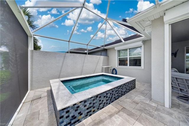 20014 Parrot Key CT, Estero, FL 33928