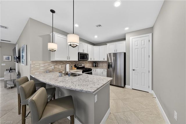 20014 Parrot Key CT, Estero, FL 33928