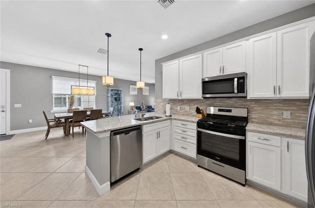 20014 Parrot Key CT, Estero, FL 33928