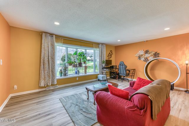 148 Unaka Subdivision Road, Elizabethton, TN 37643