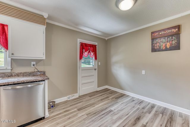 148 Unaka Subdivision Road, Elizabethton, TN 37643