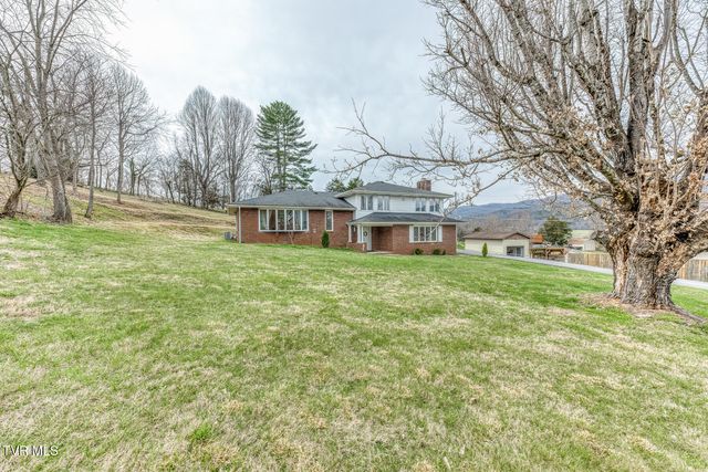148 Unaka Subdivision Road, Elizabethton, TN 37643