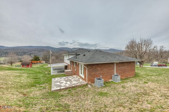 148 Unaka Subdivision Road, Elizabethton, TN 37643