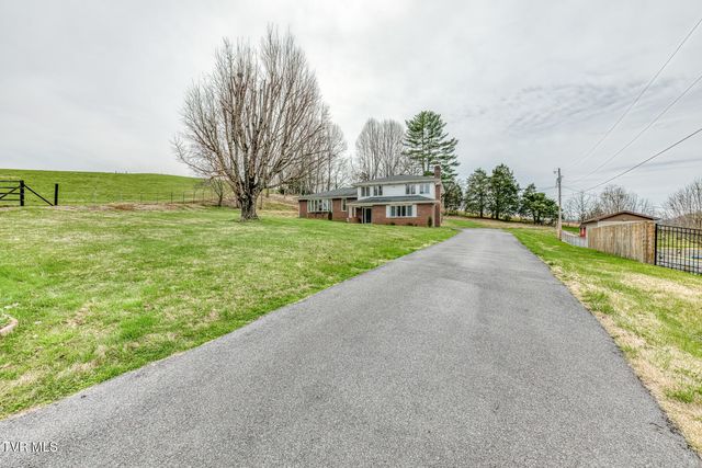 148 Unaka Subdivision Road, Elizabethton, TN 37643