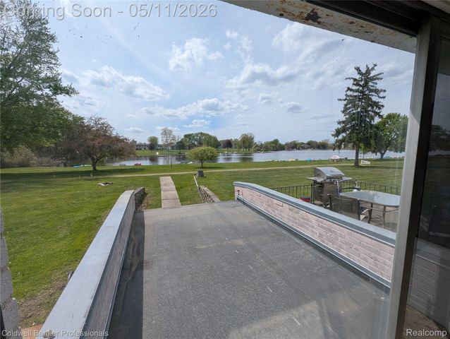 26945 Milford 8, Lyon Charter Township, MI 48178