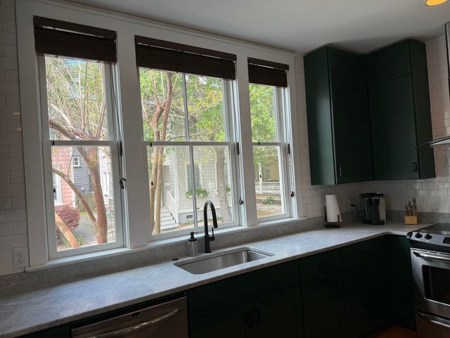 71 Bogard Street, Charleston, SC 29403