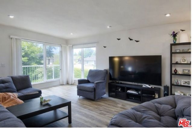 7000 S La Cienega Boulevard 28, Inglewood, CA 90302