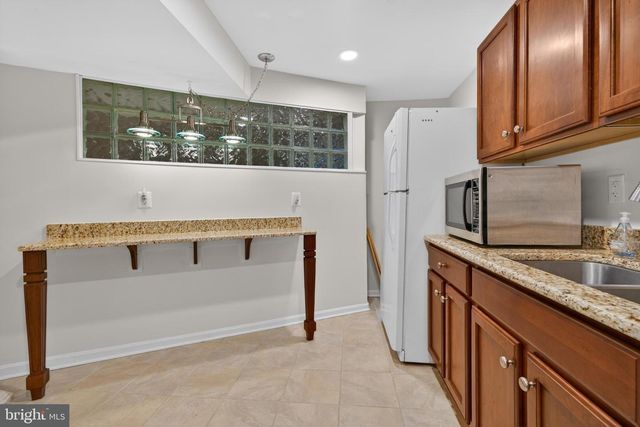 4425 LINTHICUM RD, Dayton, MD 21036