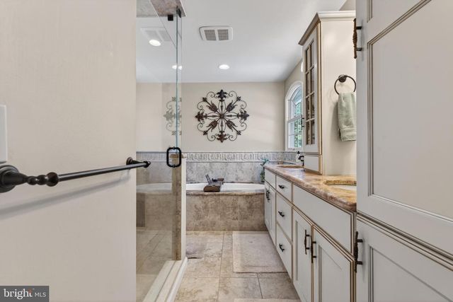4425 LINTHICUM RD, Dayton, MD 21036