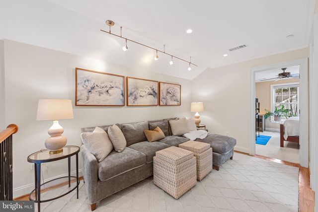 4822 DRUMMOND AVE, Chevy Chase, MD 20815