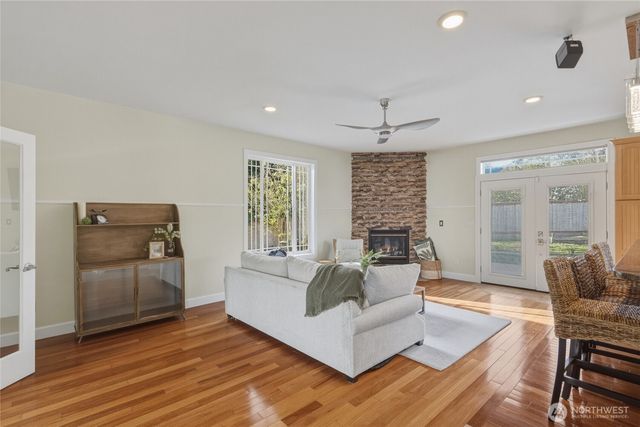 2598 Lakeridge Drive, Ferndale, WA 98248