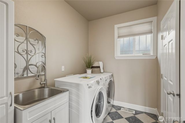 2598 Lakeridge Drive, Ferndale, WA 98248
