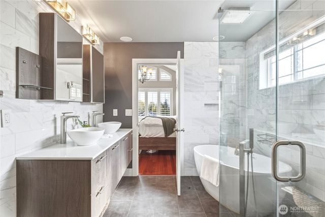 2598 Lakeridge Drive, Ferndale, WA 98248