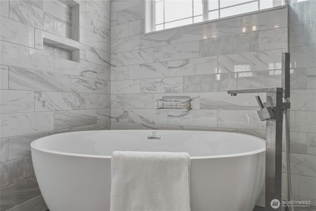 2598 Lakeridge Drive, Ferndale, WA 98248