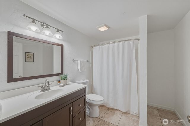 2598 Lakeridge Drive, Ferndale, WA 98248