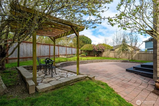 2598 Lakeridge Drive, Ferndale, WA 98248