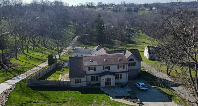 1378 Robbins Station Rd, North Huntingdon, PA 15642