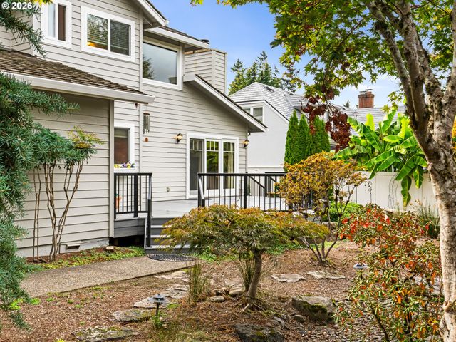 8062 Sw EDGEWATER W, Wilsonville, OR 97070