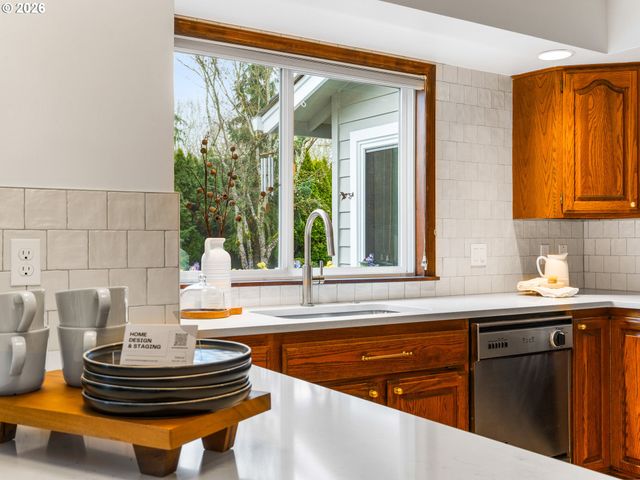 8062 Sw EDGEWATER W, Wilsonville, OR 97070