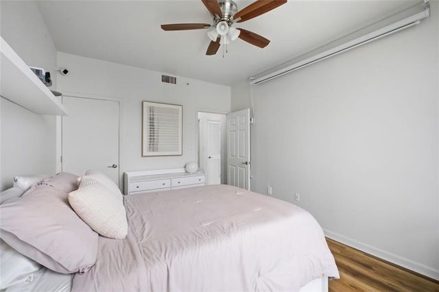 1280 W Peachtree NW Street 3713, Atlanta, GA 30309