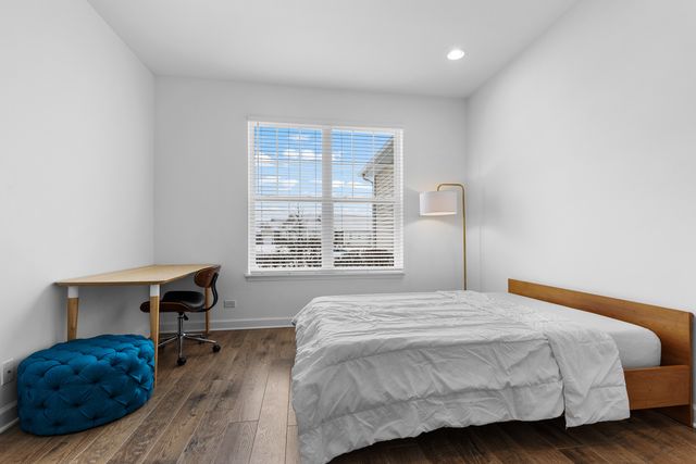 775 W Fairway Drive, Addison, IL 60101