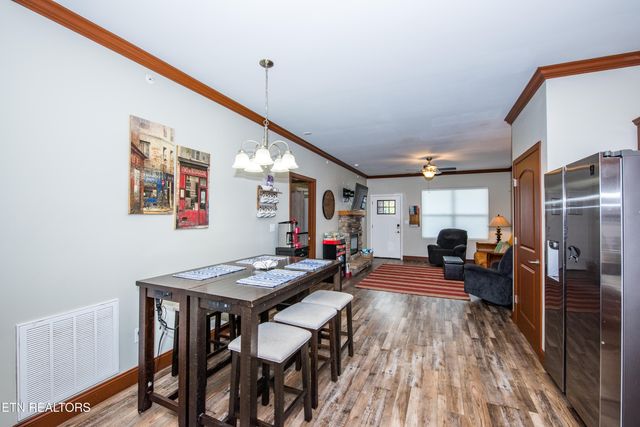 229 Bishops Cap Circle 106, Townsend, TN 37882