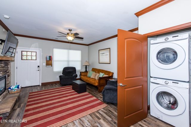 229 Bishops Cap Circle 106, Townsend, TN 37882