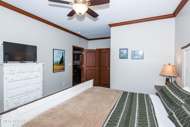 229 Bishops Cap Circle 106, Townsend, TN 37882