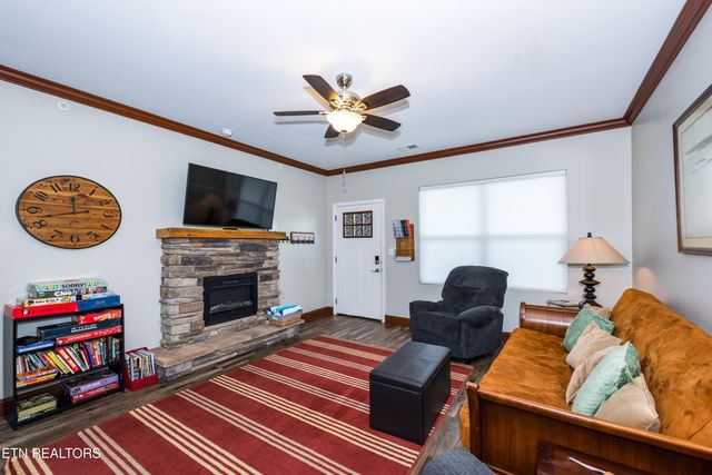 229 Bishops Cap Circle 106, Townsend, TN 37882