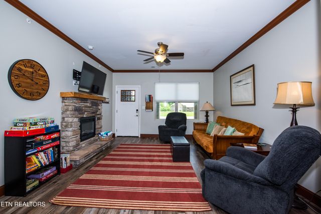 229 Bishops Cap Circle 106, Townsend, TN 37882