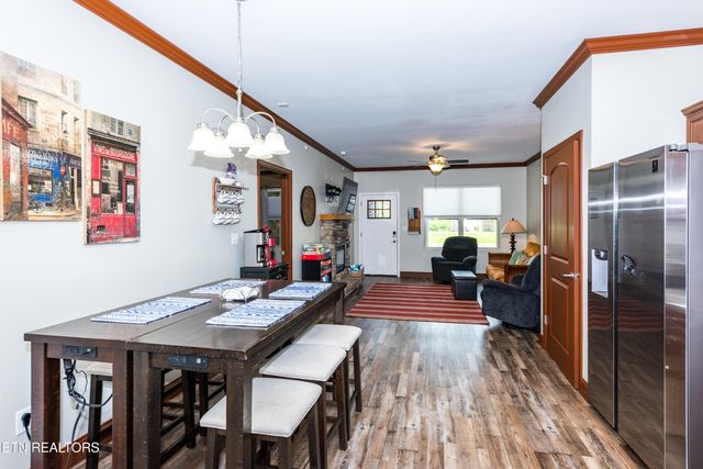 229 Bishops Cap Circle 106, Townsend, TN 37882